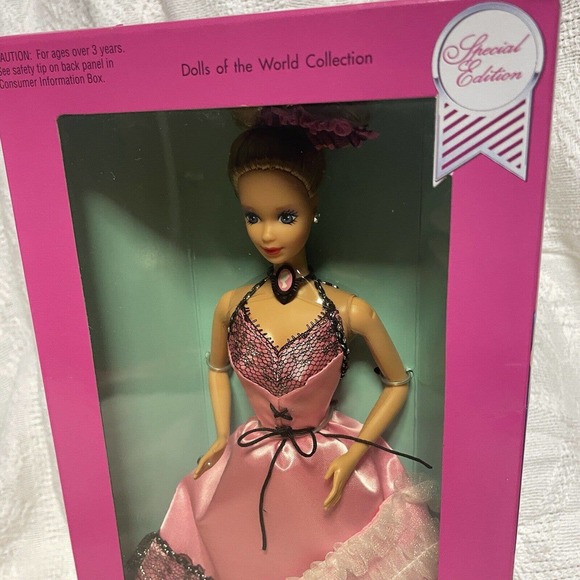 MATTEL Barbie Doll Parisian Dolls of the World Second Edition #9843 1990 - Picture 2 of 5
